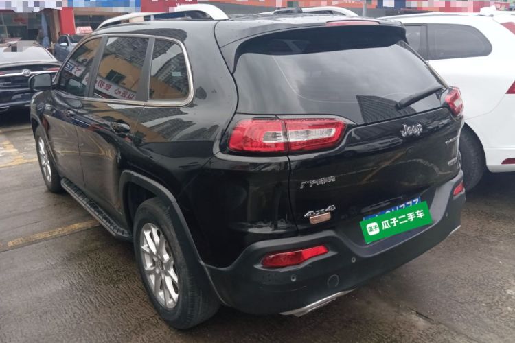 Used Jeep Cherokee 2016 2.4L Professional Edition Rear Left 45 Deg