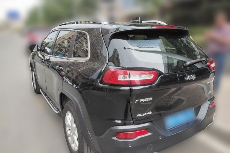 Used Jeep Cherokee 2016 2.4L Professional Edition Rear Left 45 Deg