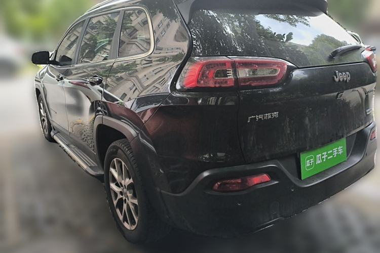 Used Jeep Cherokee 2016 2.4L Leading Smart Version Rear Left 45 Deg