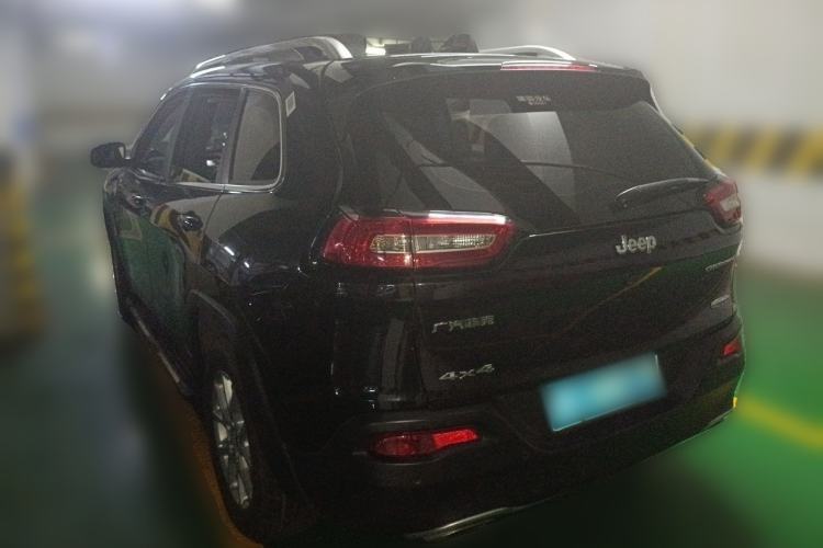 Used Jeep Cherokee 2016 2.4L Professional Edition Rear Left 45 Deg