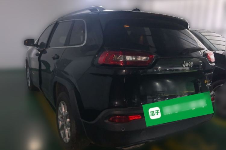 Used Jeep Cherokee 2016 2.4L Leading Edition Rear Left 45 Deg