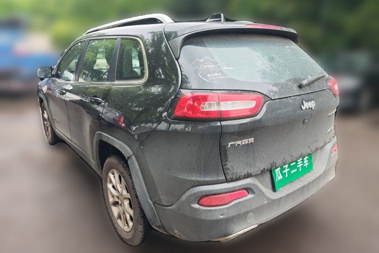 Used Jeep Cherokee 2016 2.4L Leading Smart Version Rear Left 45 Deg