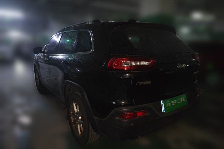 Used Jeep Cherokee 2016 2.4L Leading Edition Rear Left 45 Deg
