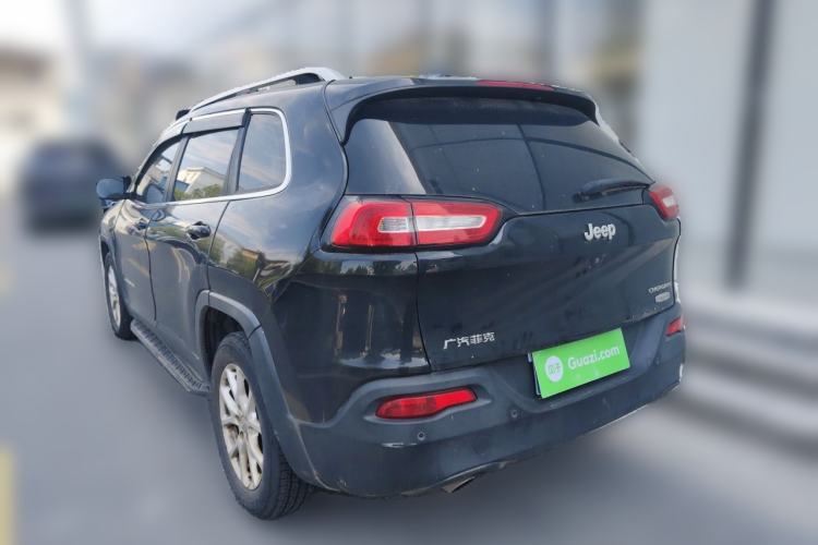 Used Jeep Cherokee 2016 2.0L Superior Edition Rear Left 45 Deg