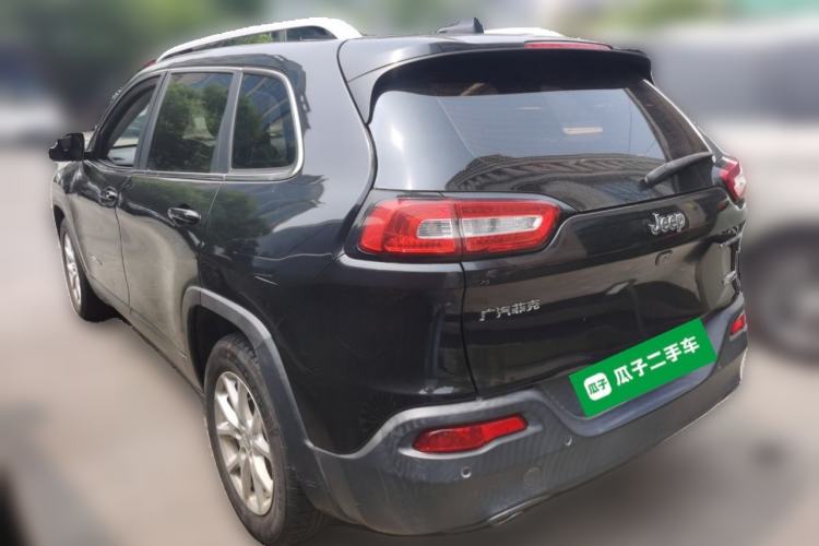 Used Jeep Cherokee 2016 2.0L Superior Edition Rear Left 45 Deg
