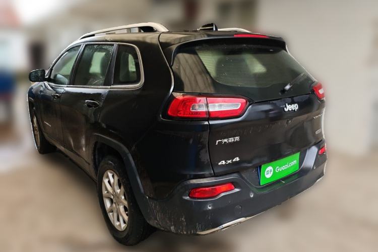 Used Jeep Cherokee 2016 2.4L Professional Smart Version Rear Left 45 Deg