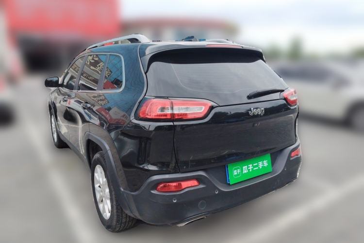Used Jeep Cherokee 2016 2.4L Leading Smart Version Rear Left 45 Deg