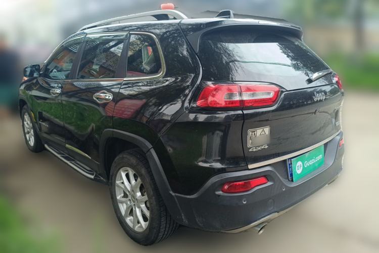 Used Jeep Cherokee 2016 2.0L Superior Edition Rear Left 45 Deg