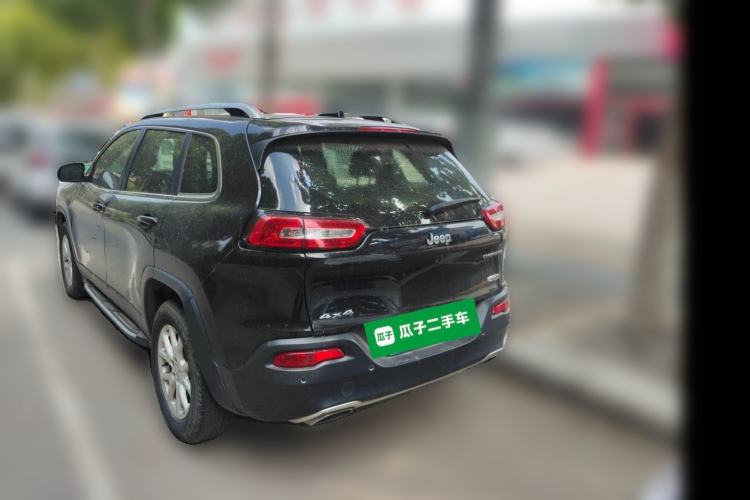 Used Jeep Cherokee 2016 2.4L Professional Smart Version Rear Left 45 Deg