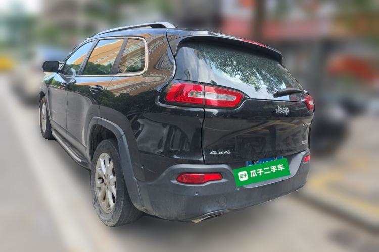 Used Jeep Cherokee 2016 2.4L Leading Edition Rear Left 45 Deg