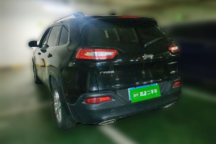 Used Jeep Cherokee 2016 2.4L Leading Edition Rear Left 45 Deg