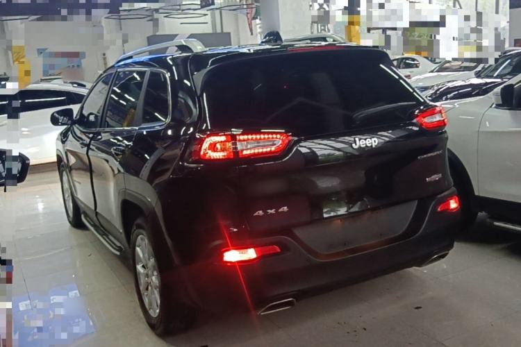 Used Jeep Cherokee 2016 2.4L Leading Edition Rear Left 45 Deg