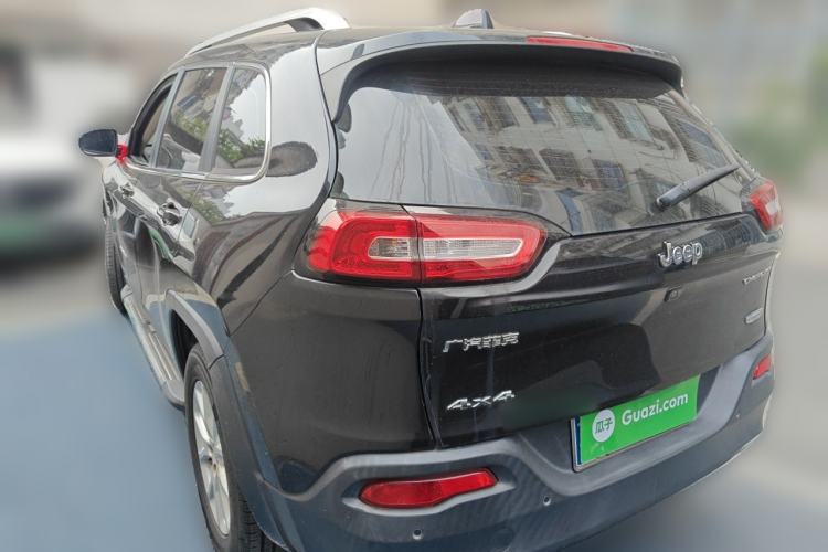 Used Jeep Cherokee 2016 2.4L Professional Smart Version Rear Left 45 Deg