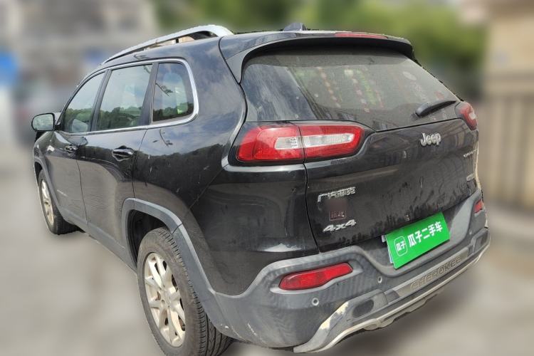 Used Jeep Cherokee 2016 2.4L Leading Edition Rear Left 45 Deg