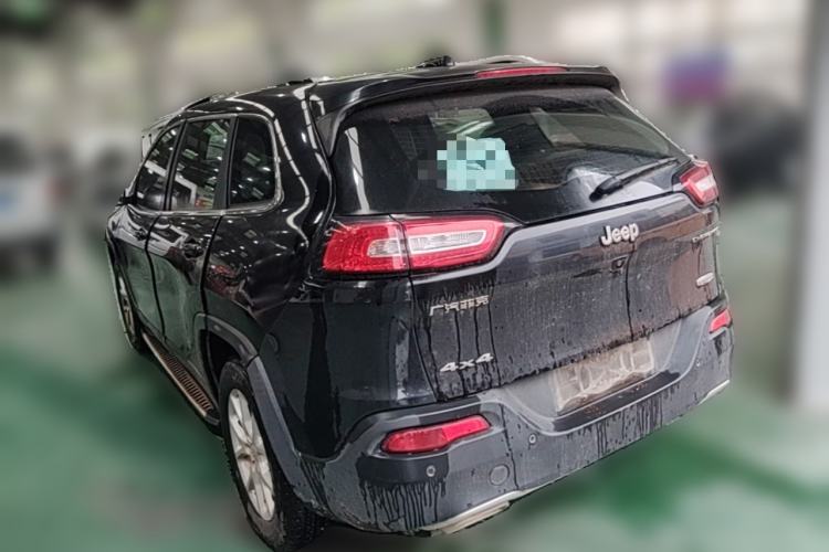 Used Jeep Cherokee 2016 2.4L Professional Smart Version Rear Left 45 Deg