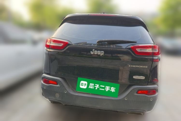 Used Jeep Cherokee 2016 2.4L Leading Edition Rear