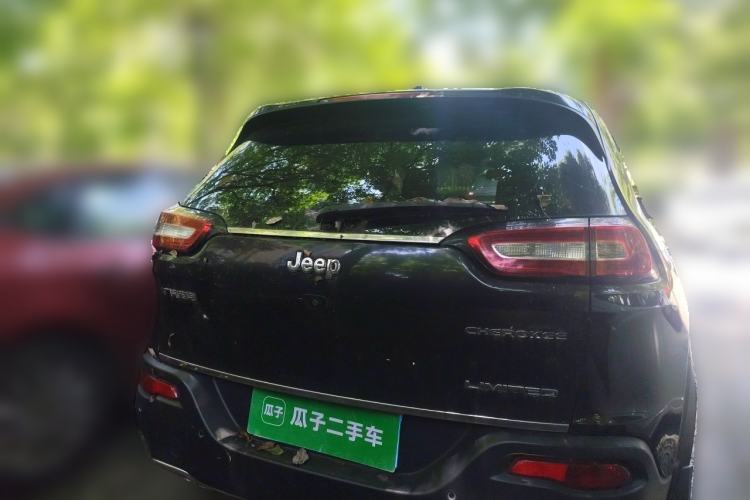 Used Jeep Cherokee 2016 2.4L Leading Edition Rear