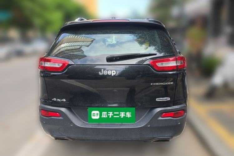 Used Jeep Cherokee 2016 2.4L Leading Edition Rear