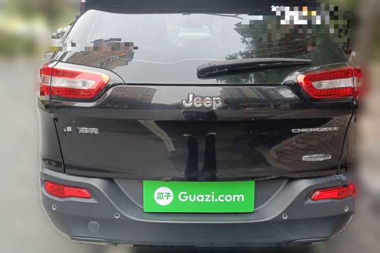 Used Jeep Cherokee 2016 2.4L Leading Edition Rear