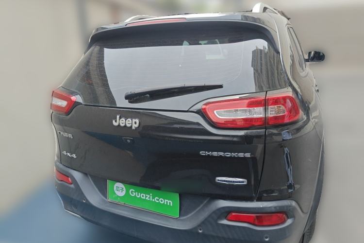 Used Jeep Cherokee 2016 2.4L Professional Smart Version Rear