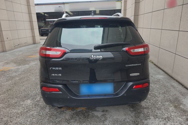 Used Jeep Cherokee 2016 2.0L Leading Edition Rear