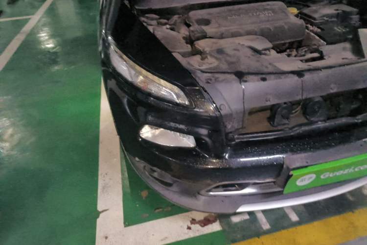 Used Jeep Cherokee 2016 2.4L Professional Edition Right Front Headlight