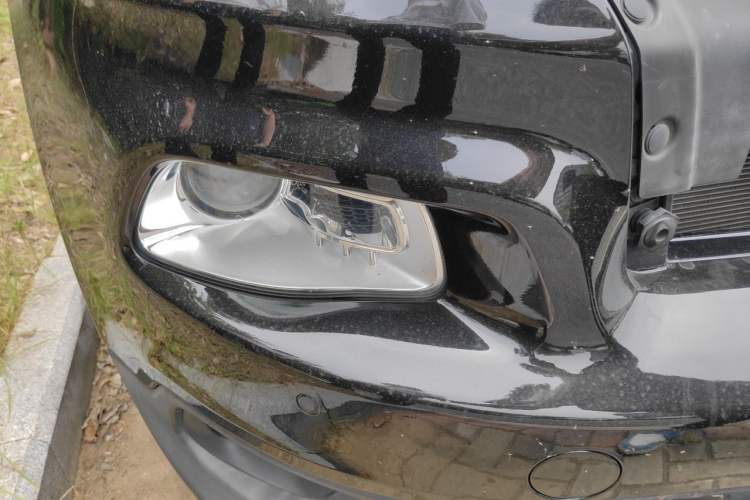 Used Jeep Cherokee 2016 2.0L Superior Edition Right Front Headlight