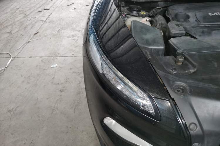 Used Jeep Cherokee 2016 2.4L Leading Edition Right Front Headlight