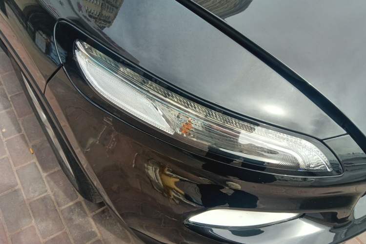 Used Jeep Cherokee 2016 2.4L Leading Edition Right Front Headlight