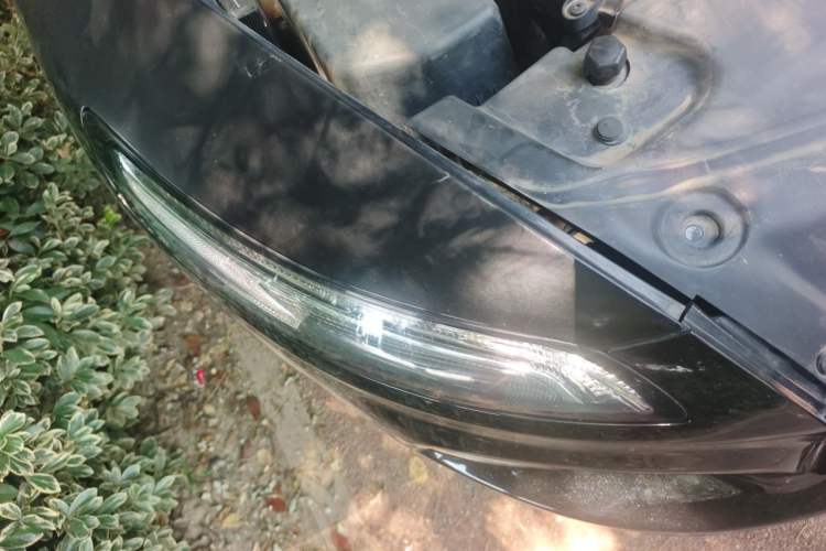Used Jeep Cherokee 2016 2.4L Professional Smart Version Right Front Headlight