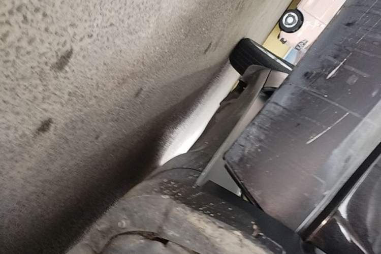 Used Jeep Cherokee 2016 2.4L Leading Edition Right Side Sill