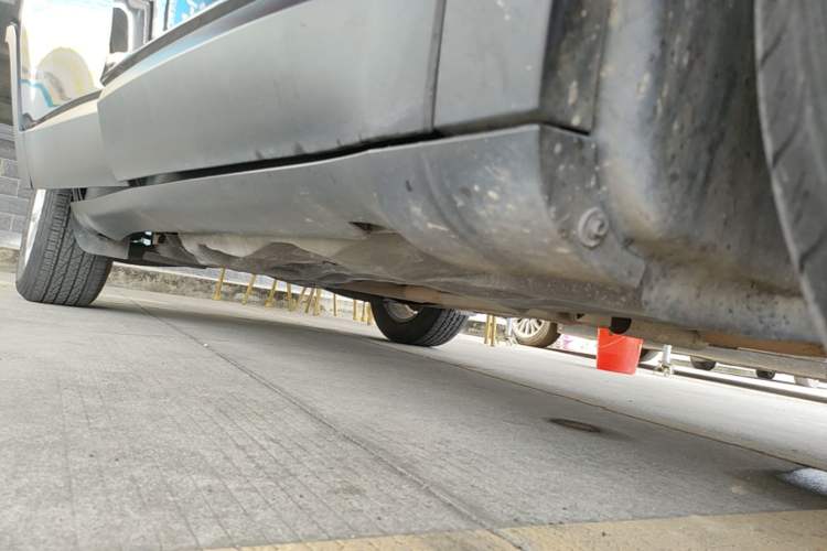 Used Jeep Cherokee 2016 2.0L Superior Edition Right Side Sill