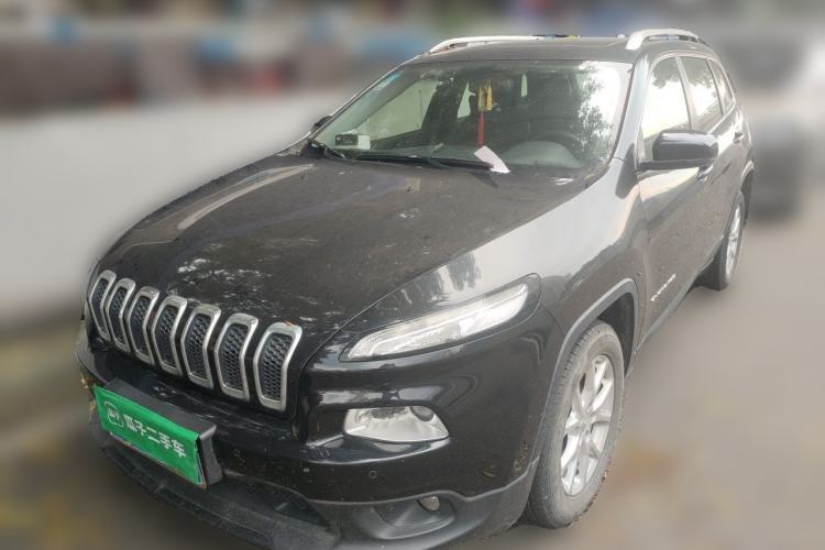 Used Jeep Cherokee 2016 2.0L Superior Edition Guazi used car, China used car export, Used car for sale, Used  cars, Cheapest cars for sale
