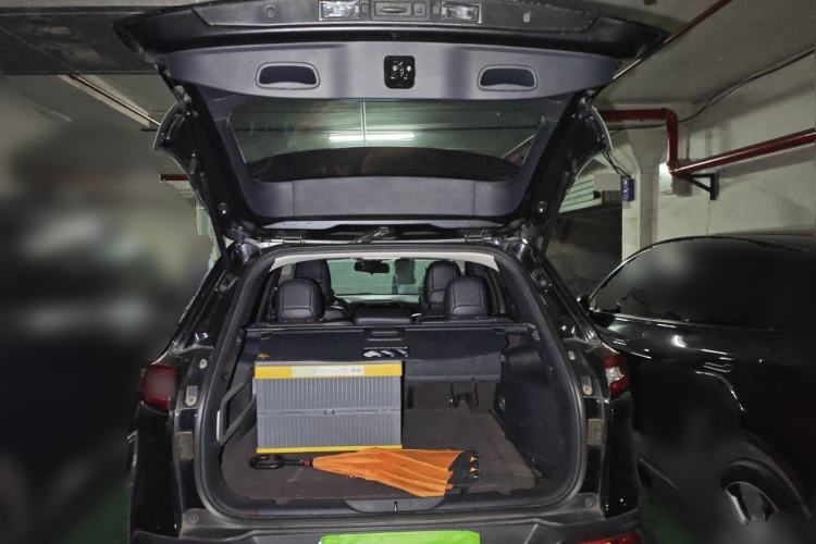 Used Jeep Cherokee 2016 2.4L Professional Smart Version Trunk