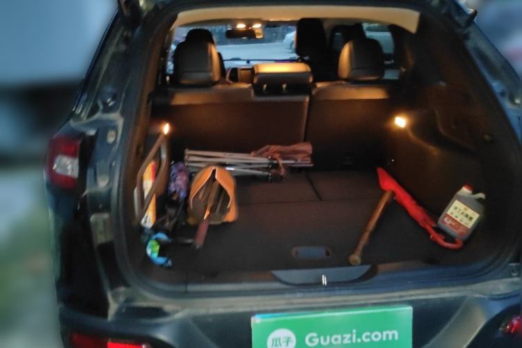 Used Jeep Cherokee 2016 2.4L Professional Smart Version Trunk