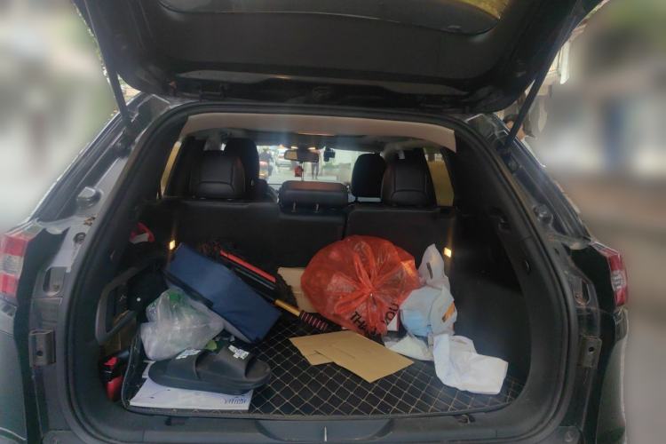 Used Jeep Cherokee 2016 2.4L Leading Smart Version Trunk