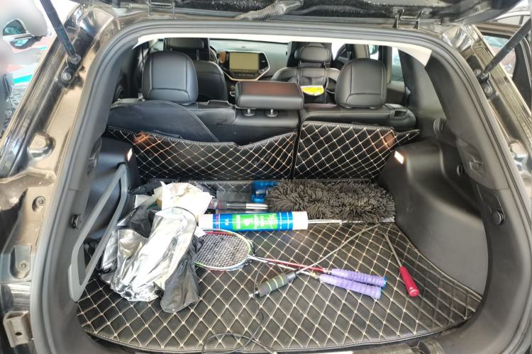 Used Jeep Cherokee 2016 2.4L Leading Edition Trunk
