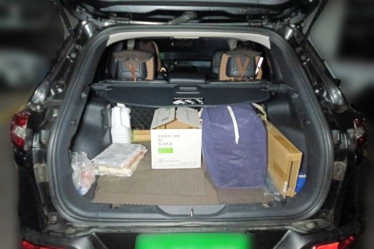Used Jeep Cherokee 2016 2.4L Leading Smart Version Trunk