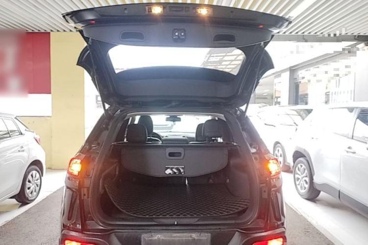 Used Jeep Cherokee 2016 2.4L Leading Edition Trunk