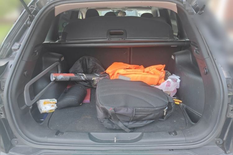 Used Jeep Cherokee 2016 2.4L Leading Smart Version Trunk