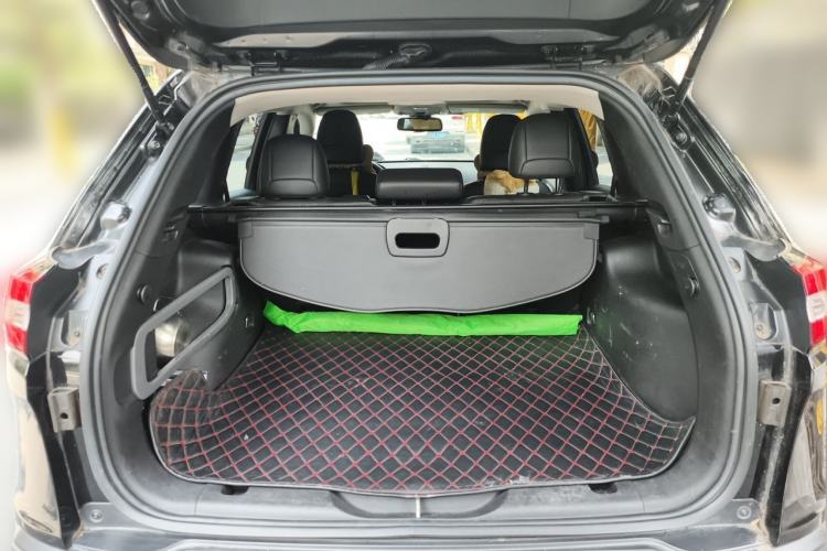 Used Jeep Cherokee 2016 2.4L Leading Smart Version Trunk
