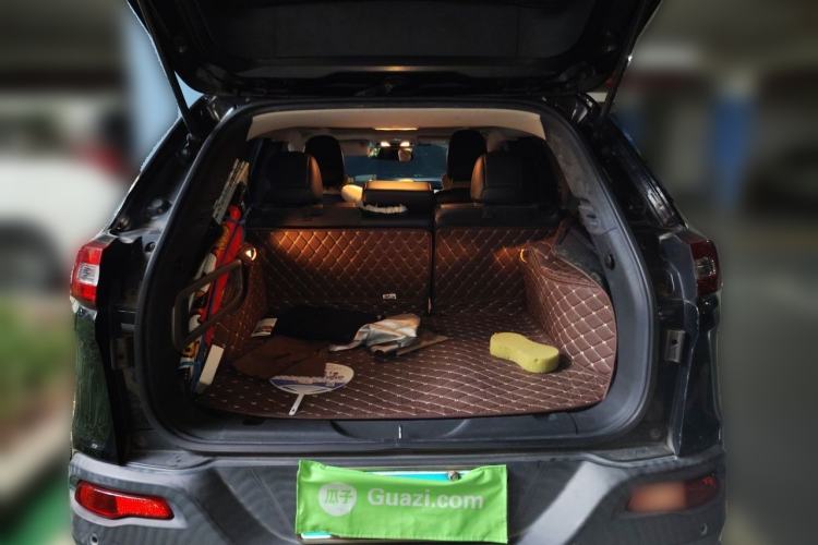 Used Jeep Cherokee 2016 2.4L Leading Edition Trunk