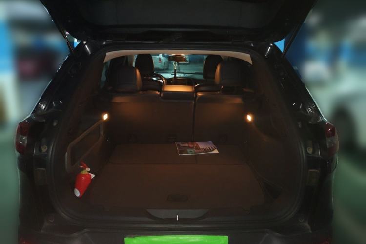 Used Jeep Cherokee 2016 2.4L Professional Smart Version Trunk