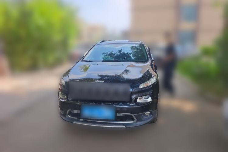 Ojetý Jeep Cherokee 2016 2.4L Superior Edition Guazi used car, China used car export, Used car for sale, Used  cars, Cheapest cars for sale