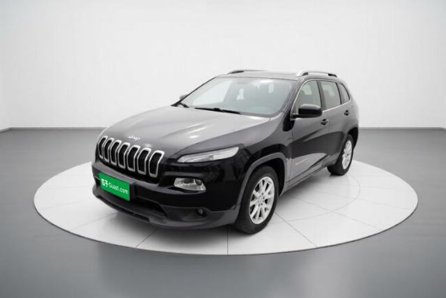 Used Jeep Cherokee 2016 2.0L Superior Edition