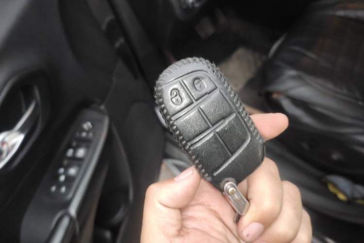 Used Jeep Cherokee 2016 2.4L Professional Edition Vehicle Key