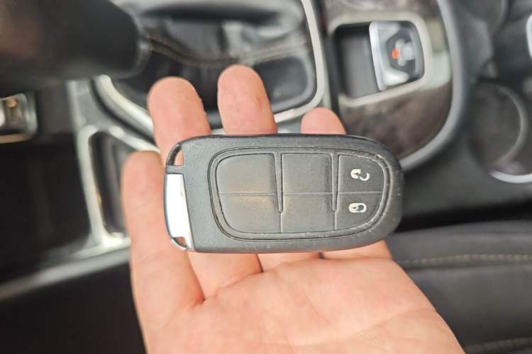Used Jeep Cherokee 2016 2.4L Leading Smart Version Vehicle Key