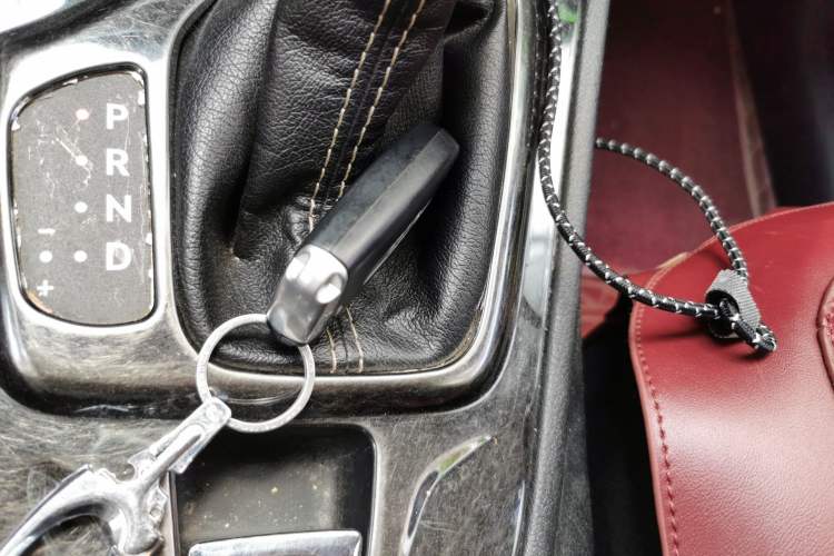 Used Jeep Cherokee 2016 2.4L Professional Edition Vehicle Key