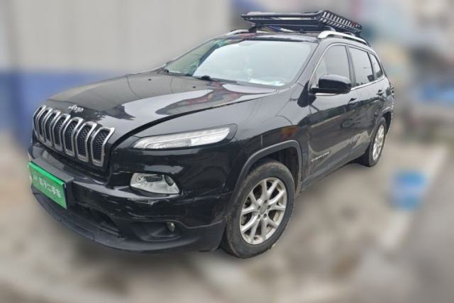 Jeep Cherokee 2016 2.4L Leading Smart Version с пробегом