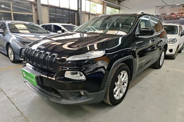 Used Jeep Cherokee 2016 2.4L Leading Edition